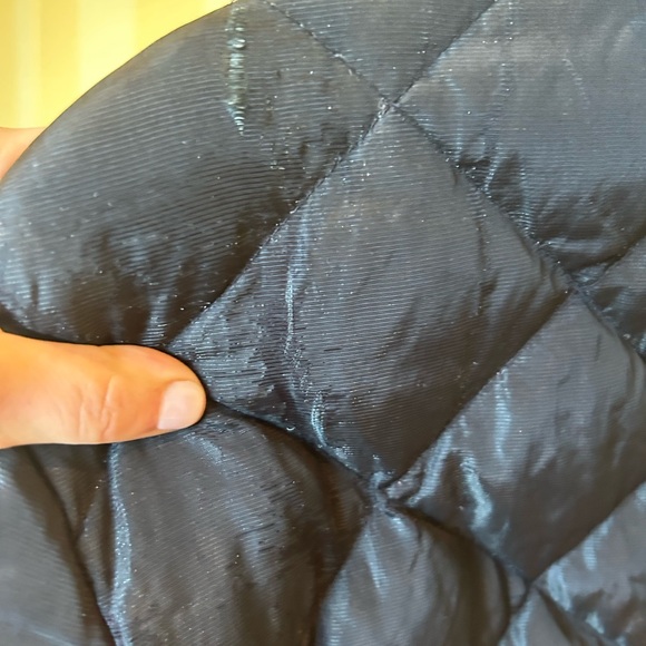 BURBERRY SIZE M WINTER COAT - SEE LISTING. - Picture 3 of 11